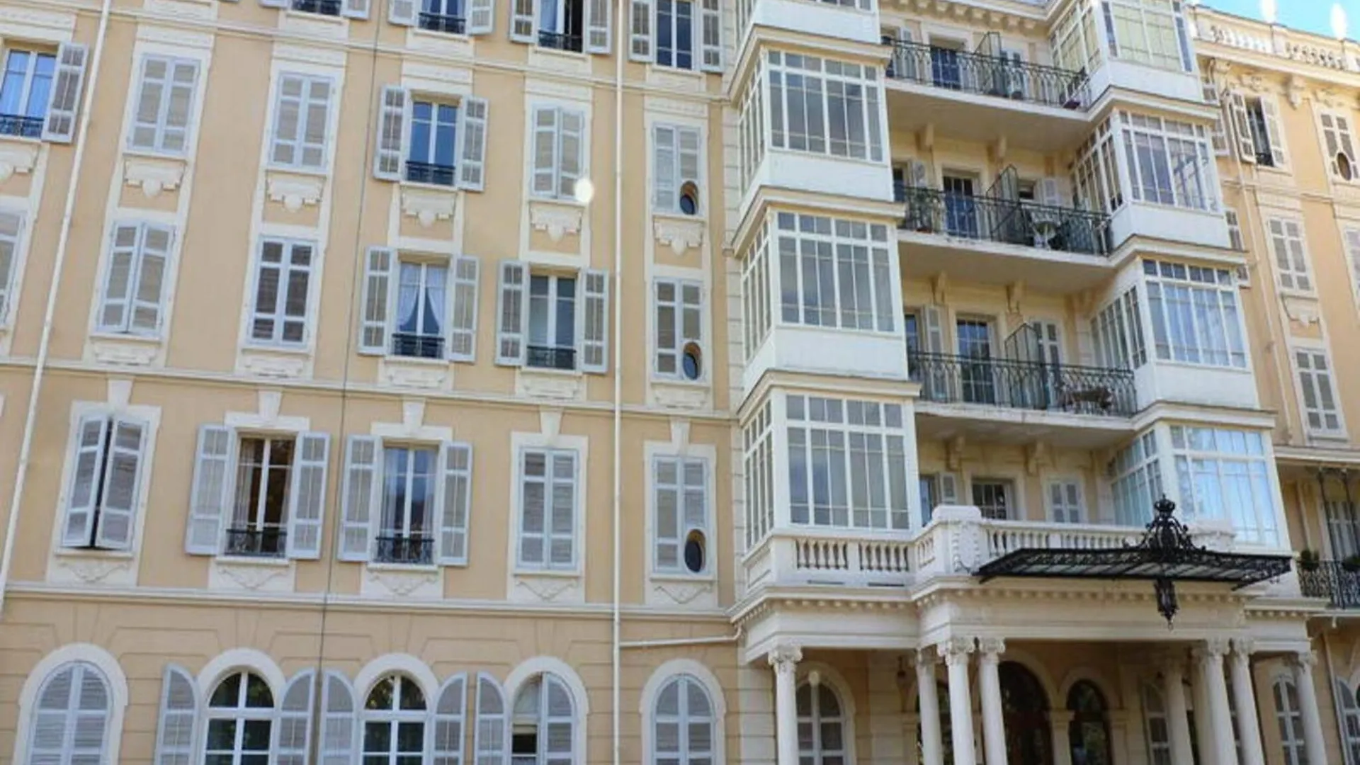2 Rooms For 2 People Aix-les-Bains 0*,  France